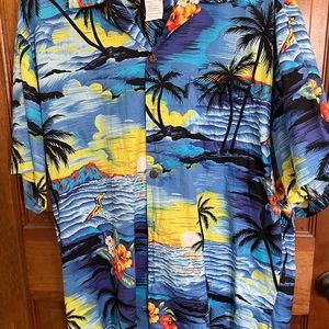 NWOT Fun Hawaiian shirt.  100% cotton - great for summer!